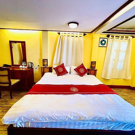לואנג פרבאנג Vieng Savanh II Hotel מראה חיצוני תמונה