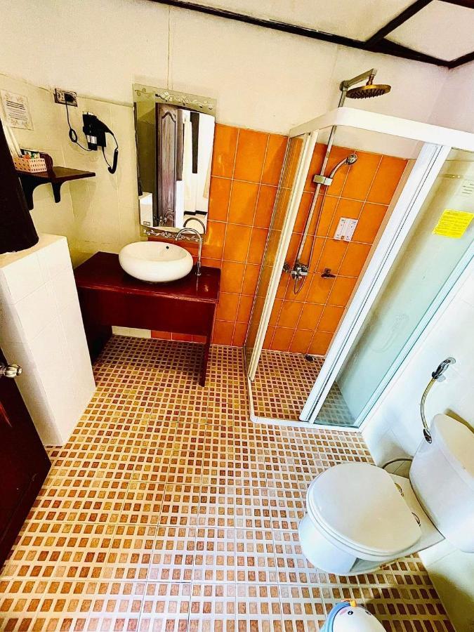לואנג פרבאנג Vieng Savanh II Hotel מראה חיצוני תמונה