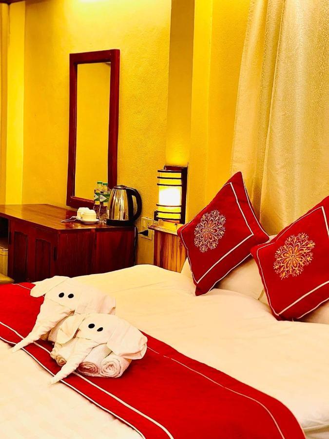 לואנג פרבאנג Vieng Savanh II Hotel מראה חיצוני תמונה