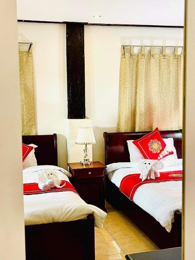 לואנג פרבאנג Vieng Savanh II Hotel מראה חיצוני תמונה