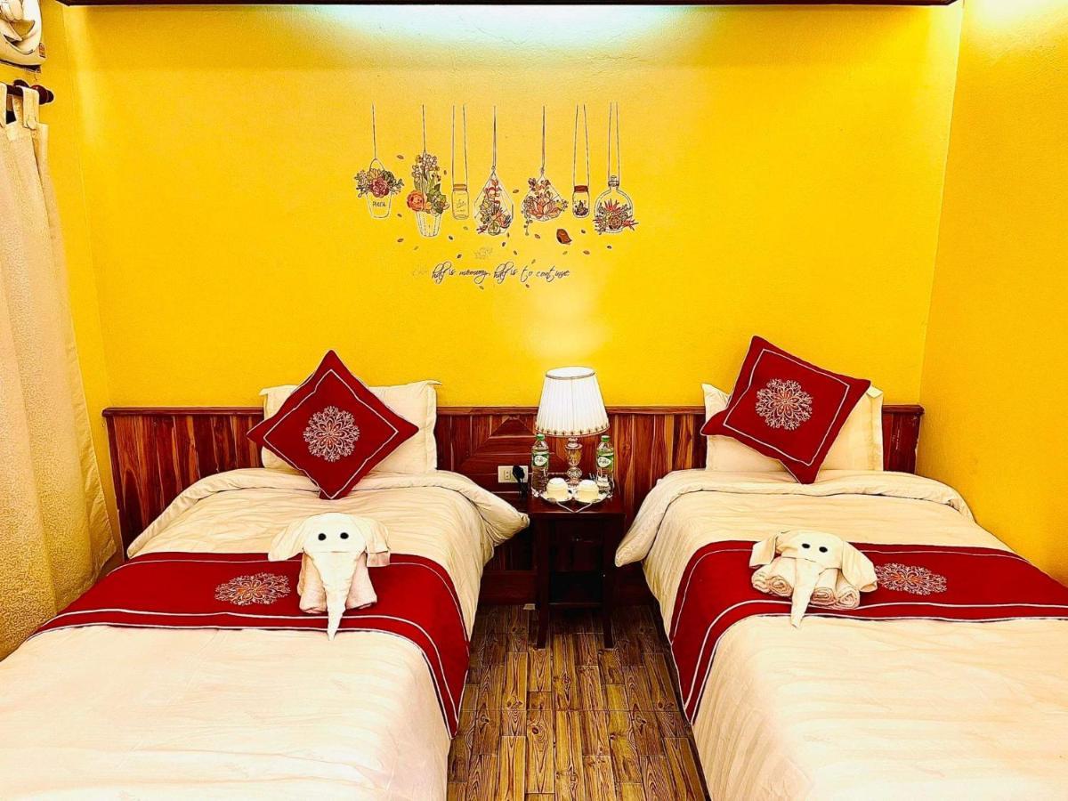 לואנג פרבאנג Vieng Savanh II Hotel מראה חיצוני תמונה