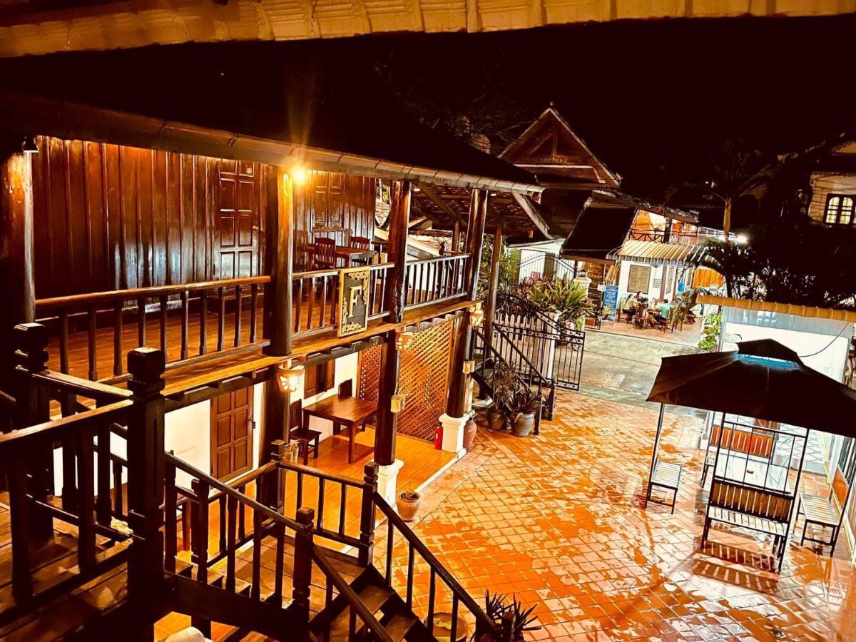 לואנג פרבאנג Vieng Savanh II Hotel מראה חיצוני תמונה