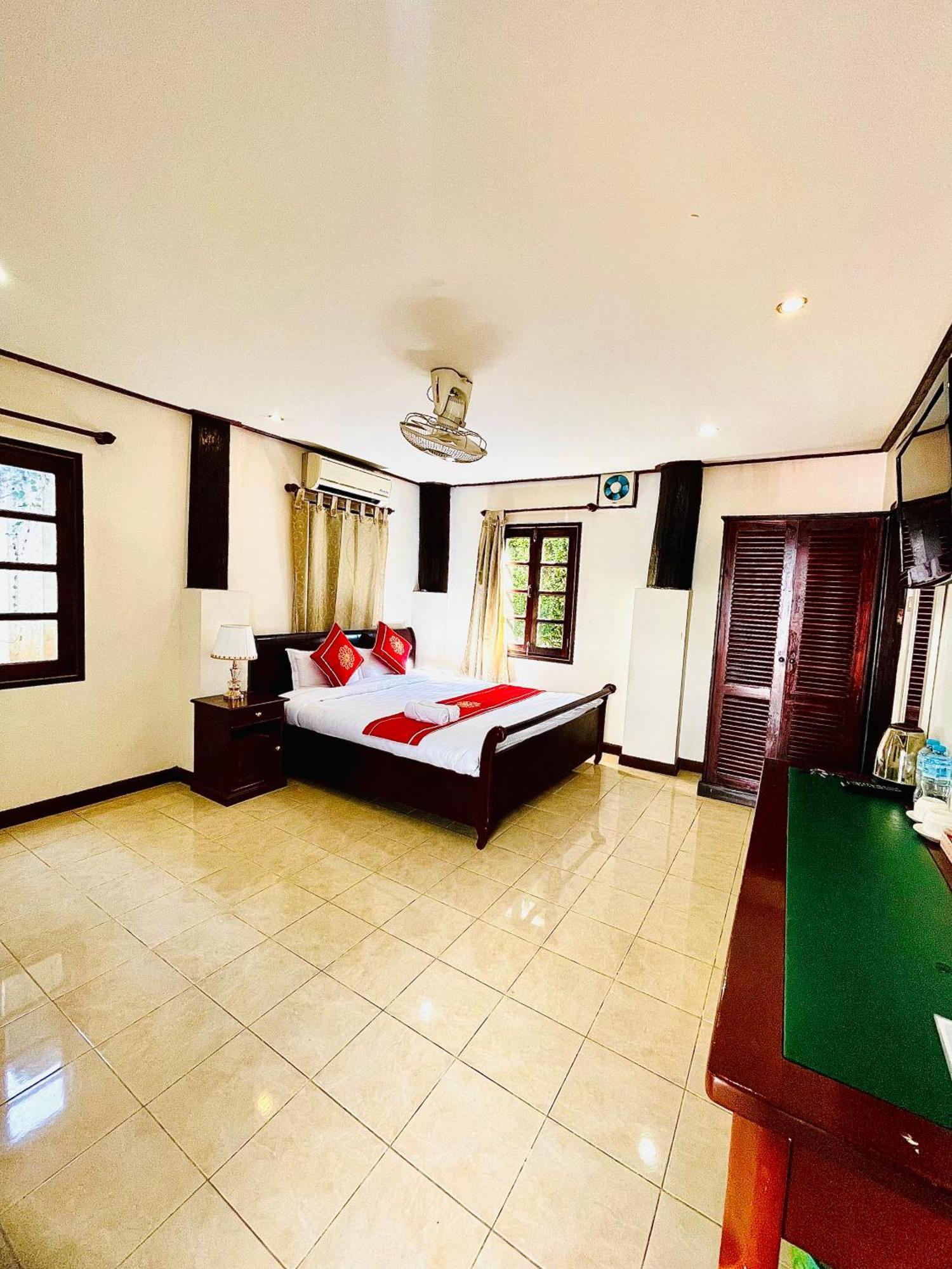 לואנג פרבאנג Vieng Savanh II Hotel מראה חיצוני תמונה