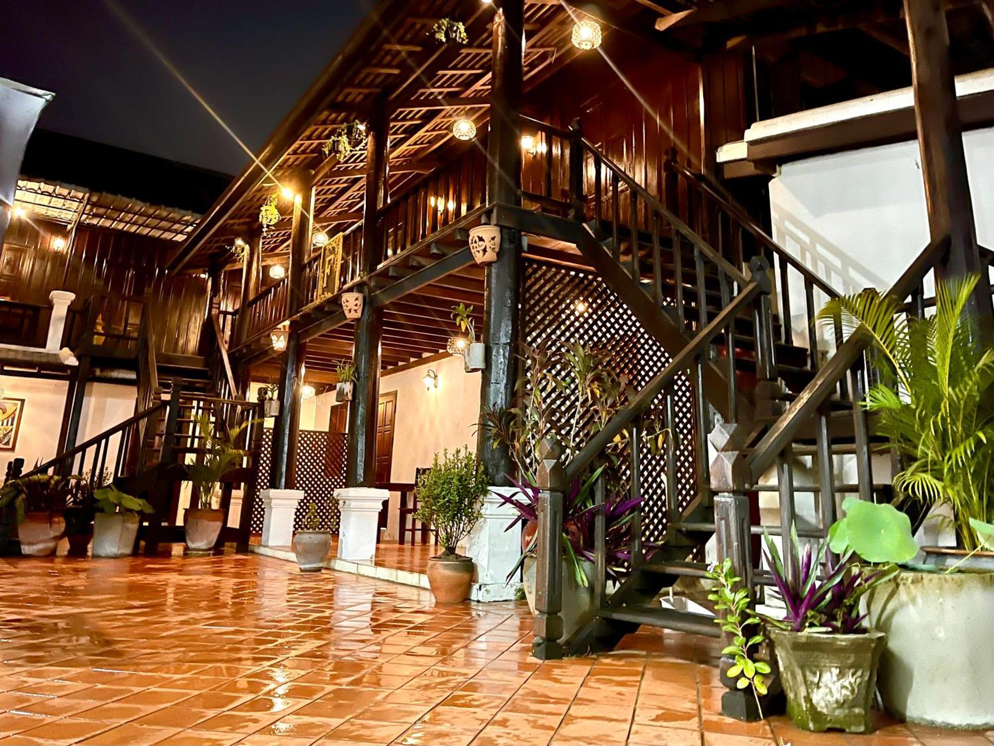 לואנג פרבאנג Vieng Savanh II Hotel מראה חיצוני תמונה